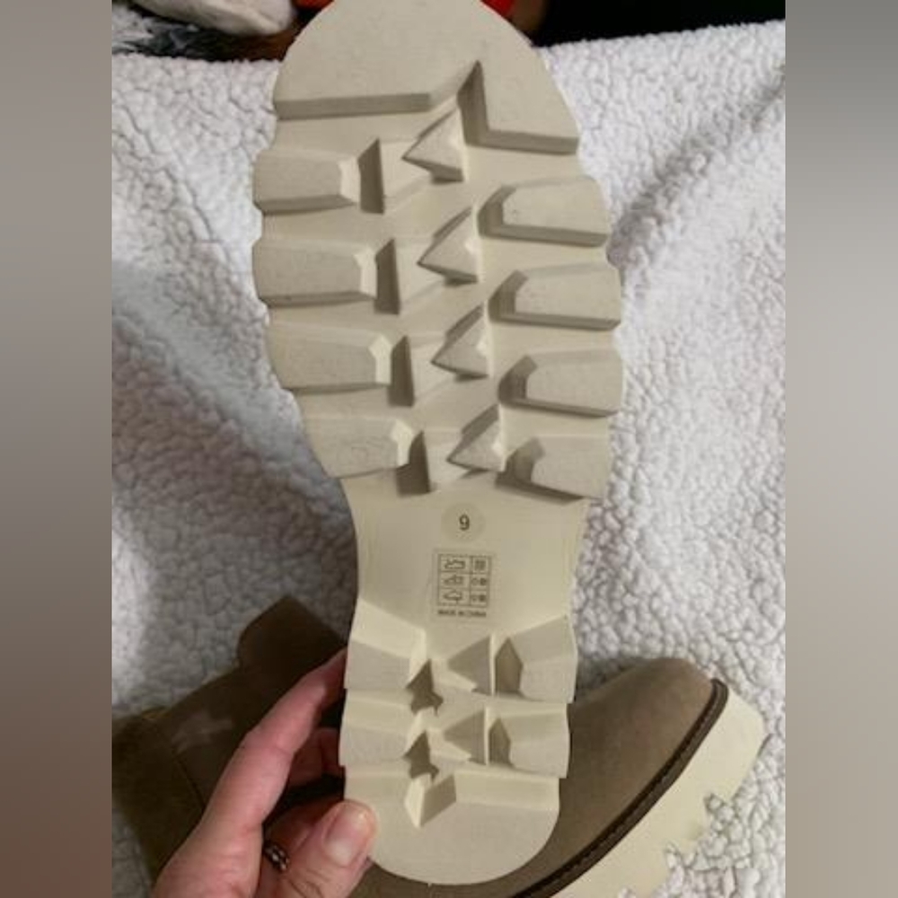 Womens Booties